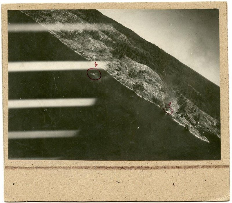 Потопленный корабль. Карельский фронт 1944г.