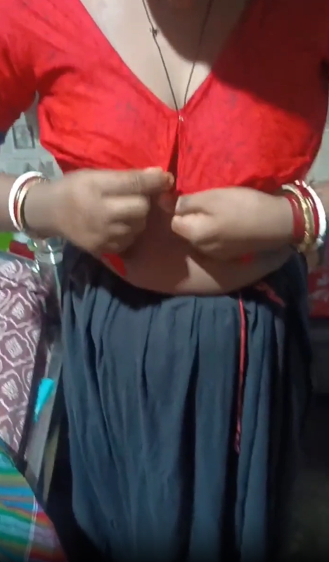Desi Bhabhi Nude Boobs Video Record Leak