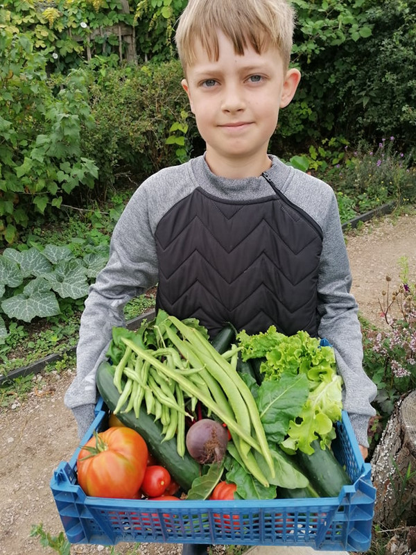 Rhys-and-todays-harvest