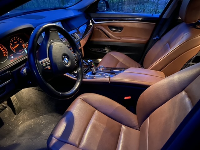 0A9C9EC3-4D30-416D-9CCA-800615A40C02