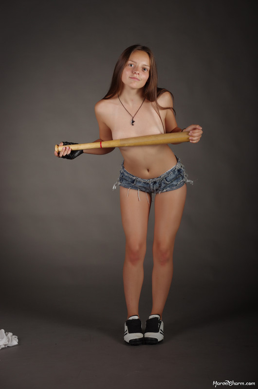 MarvelCharm_Nika-Play-Nice-051