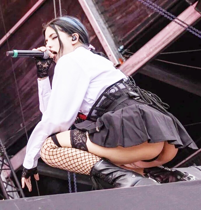 imgonline-com-ua-Osvetlenie-8DNxRLyBfvVPW