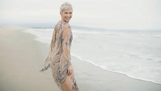 Beach Shoots with Sue Bryce Beach Shoots with Sue Bryce