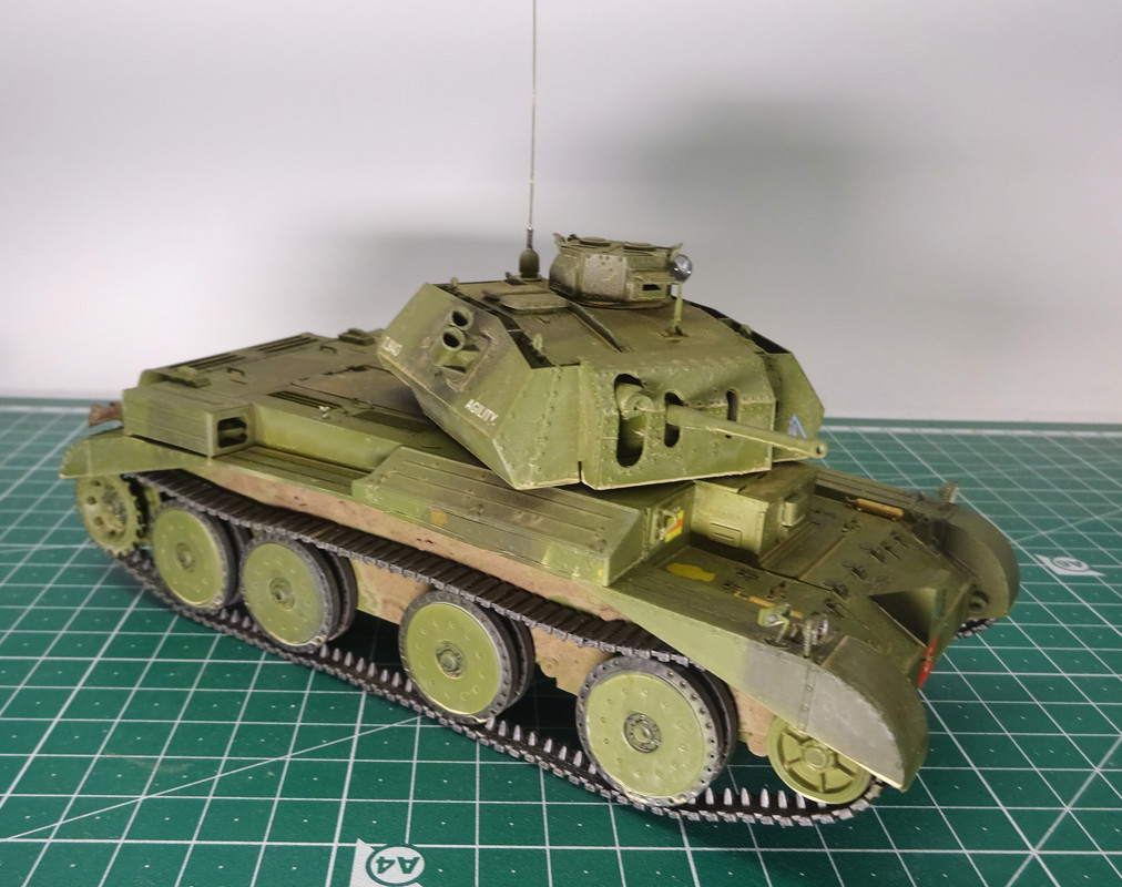 A13 Mk.II CRUISER TANK MK. IV Bronco Models 1/35 - Page 2 - To the