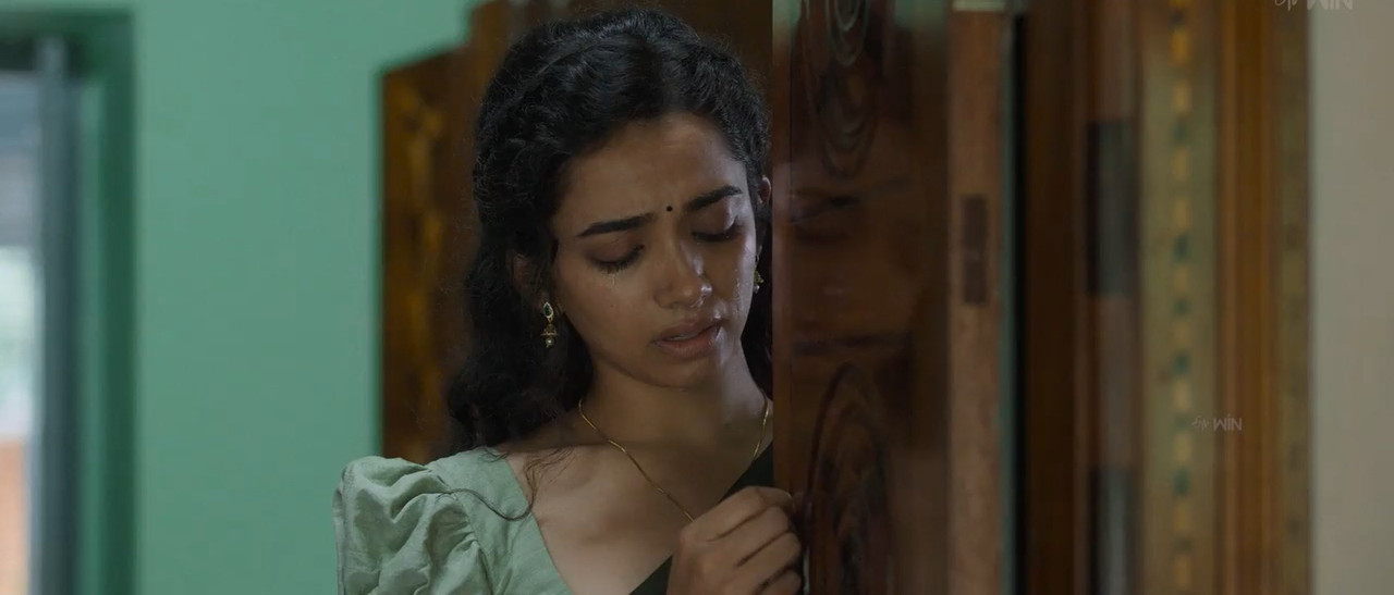 Tuk Tuk 2025 WebRip [Hindi + Tamil + Telugu + Malayalam + Kannada] 480p, 720p ESub Screenshot