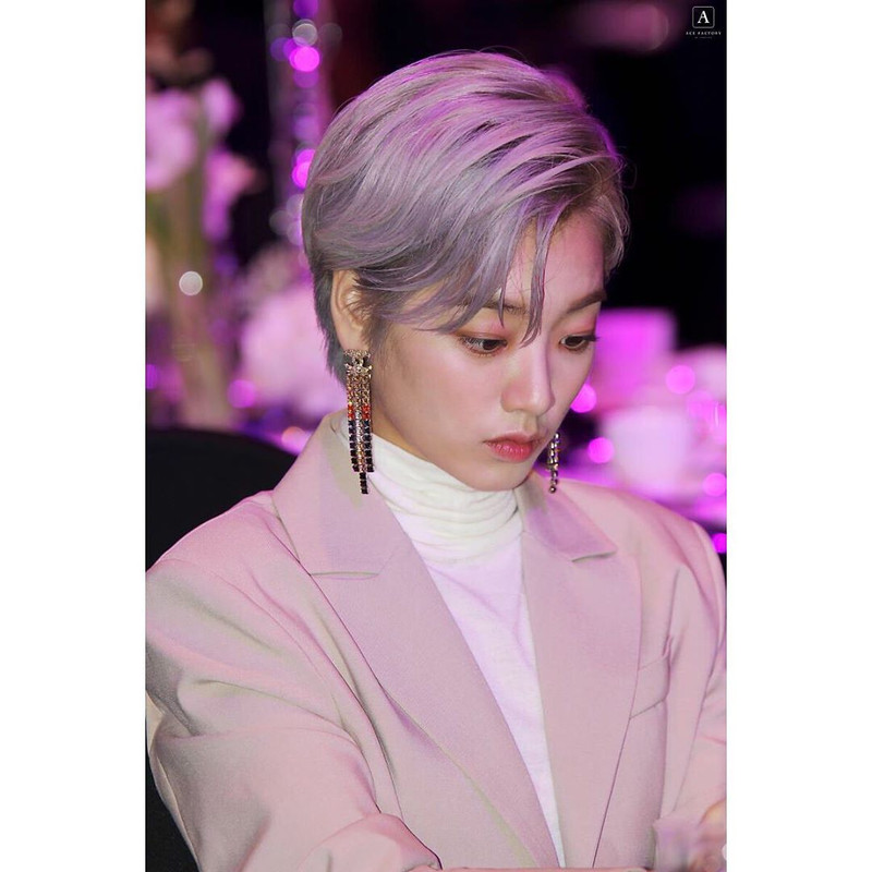 Lee Joo Young merupakan aktris asal Korea Selatan yang pernah berakting dalam drama Weightlifting Fairy Kim Bok Joo (2016), The Ghost Detective (2018), hingga Itaewon Class (2020). 