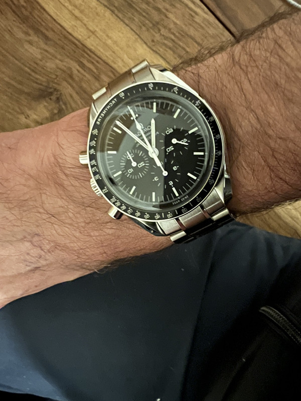 5F6CAA37-0A8A-4CA8-8A05-AA37BA9EF845