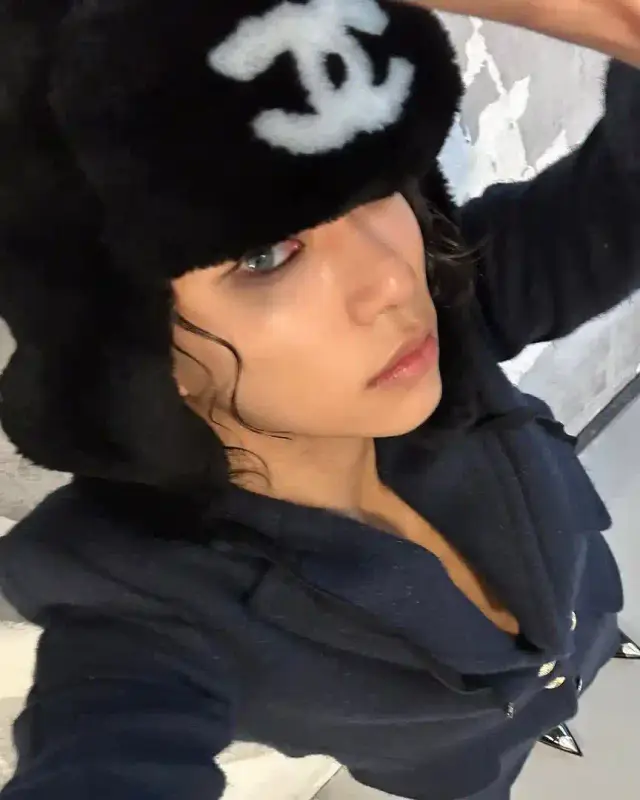 20250920_160136_copy_864x1080