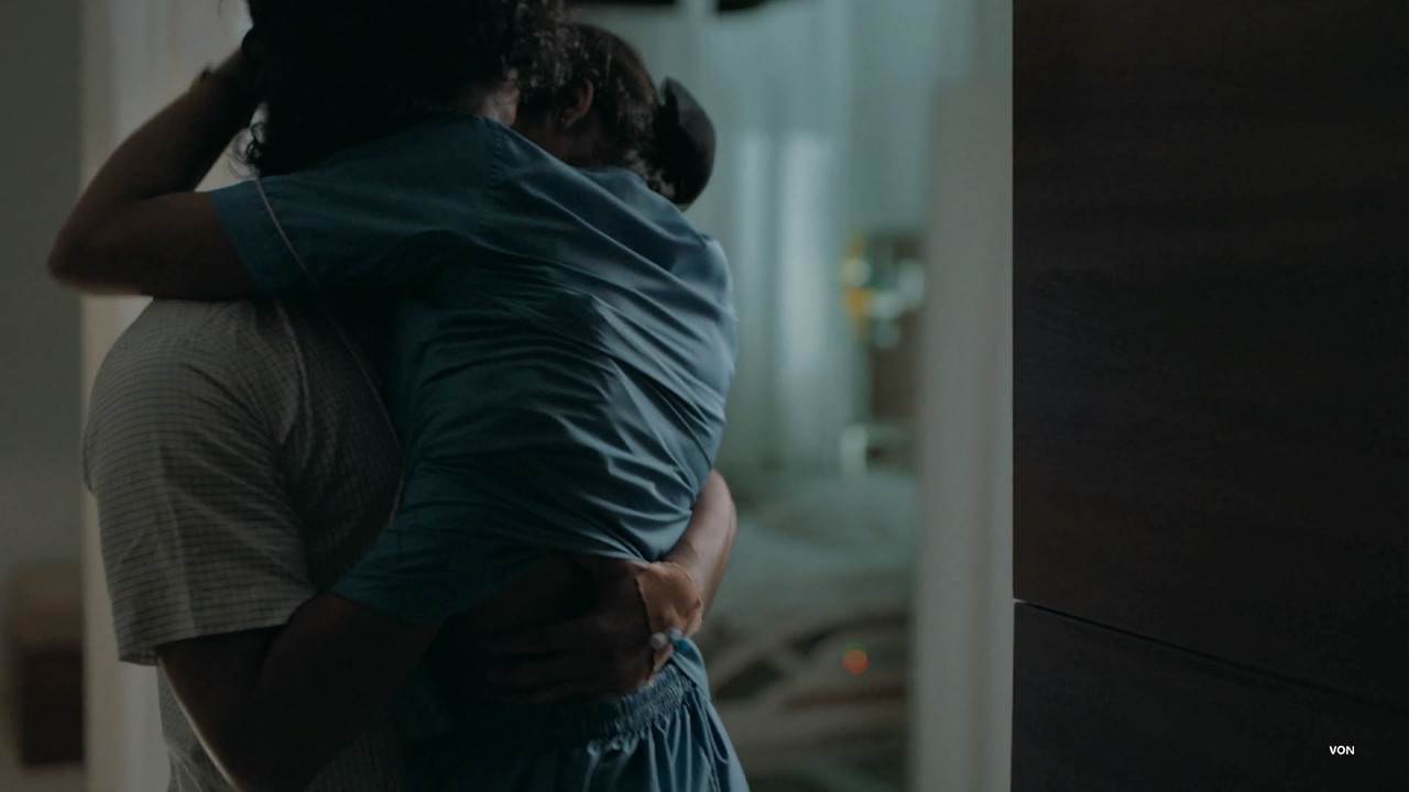 The Family Man S01_4K.mkv_snapshot_03.51_[2021.06.22_11.19.52]