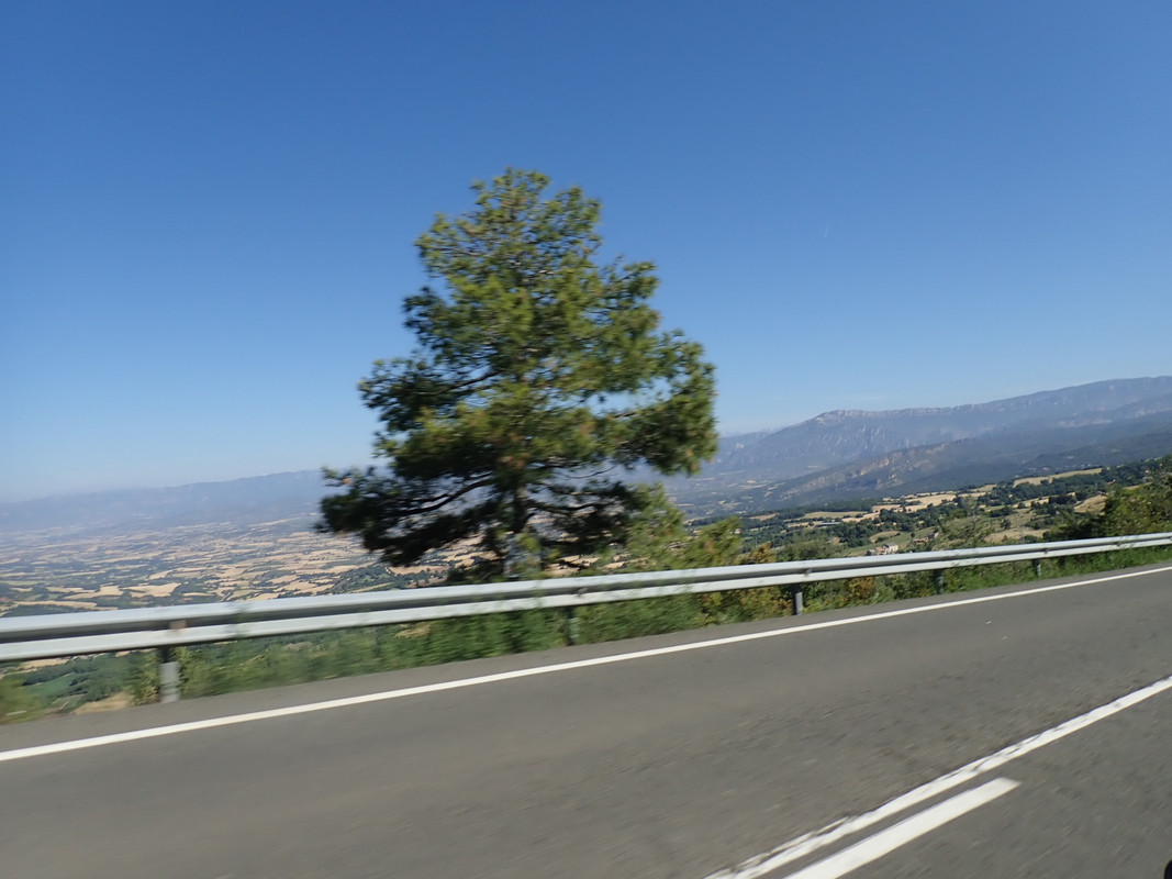 58D07FDD-B194-41A4-9BA0-C686C8DF9451