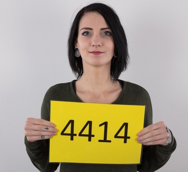 Anna - 4414 CzechCasting 1080p