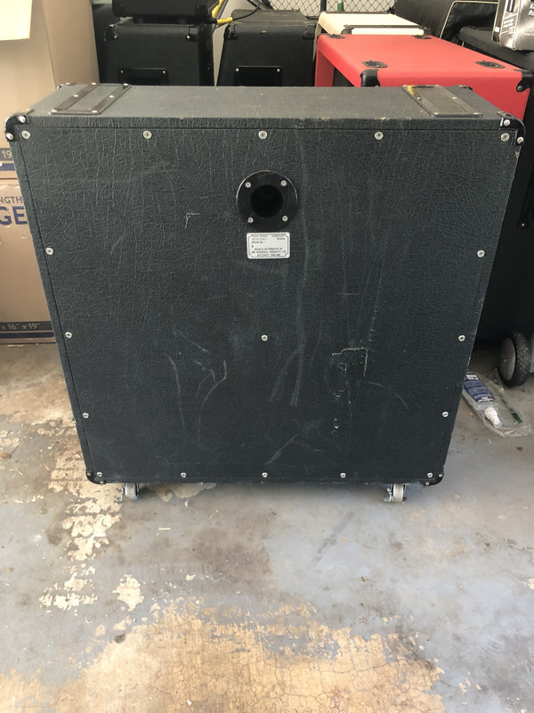 28C81567-5682-4F8D-9972-2E30504D425E