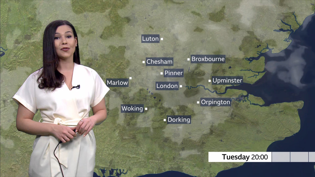 BBC London News_20230425_13301345.ts_snapshot_12.25.365