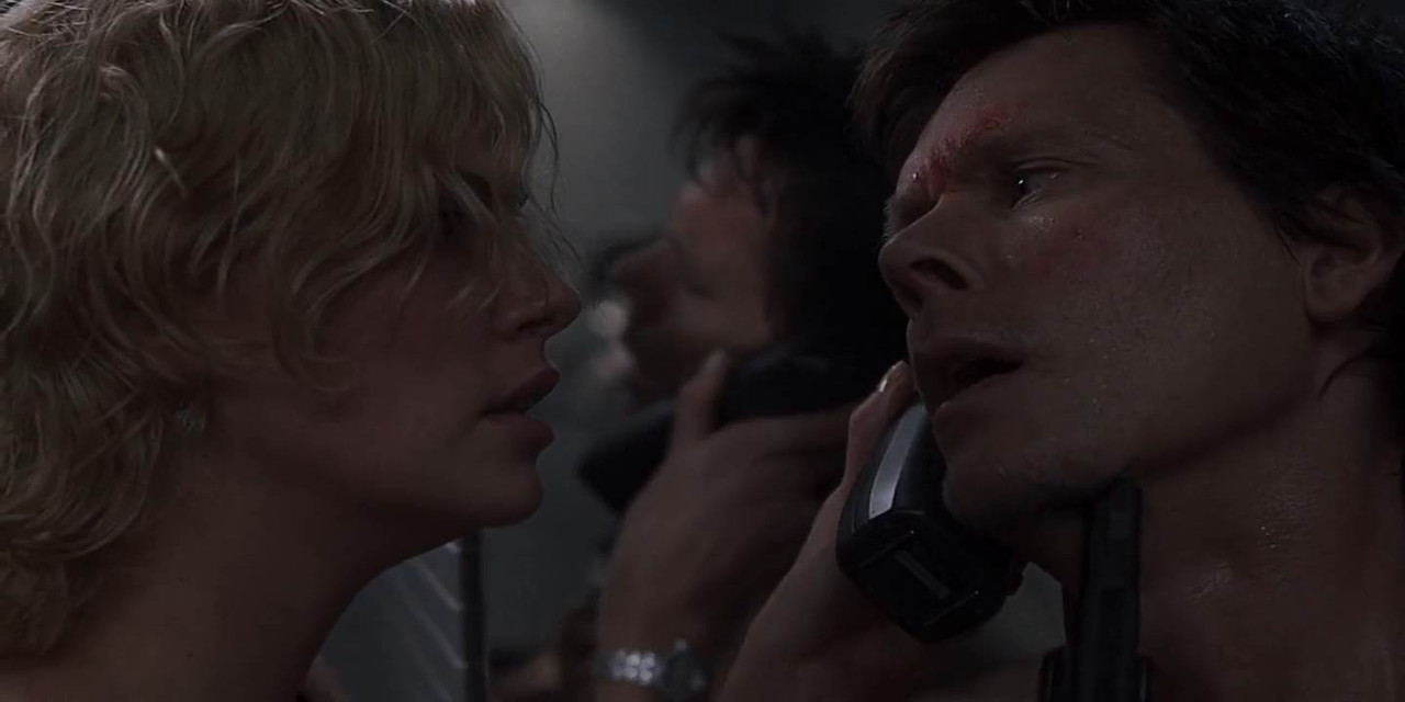 Trapped 2002 BluRay [Hindi + Tamil] 480p, 720p Screenshot