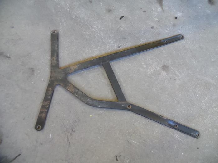 brace subframe