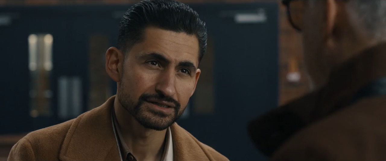 MobLand 2026 WebRip Season 2 [Hindi + English] 480p 720p ESub Screenshot
