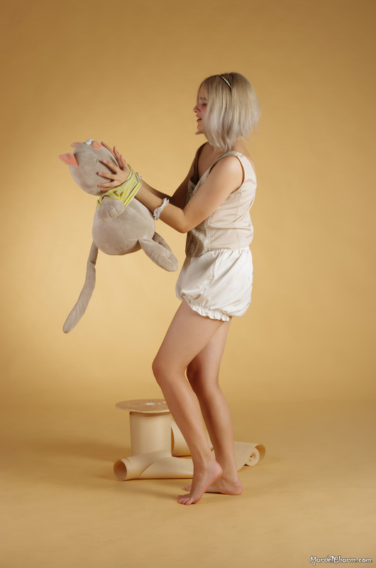 MarvelCharm_Lena-Happy-018