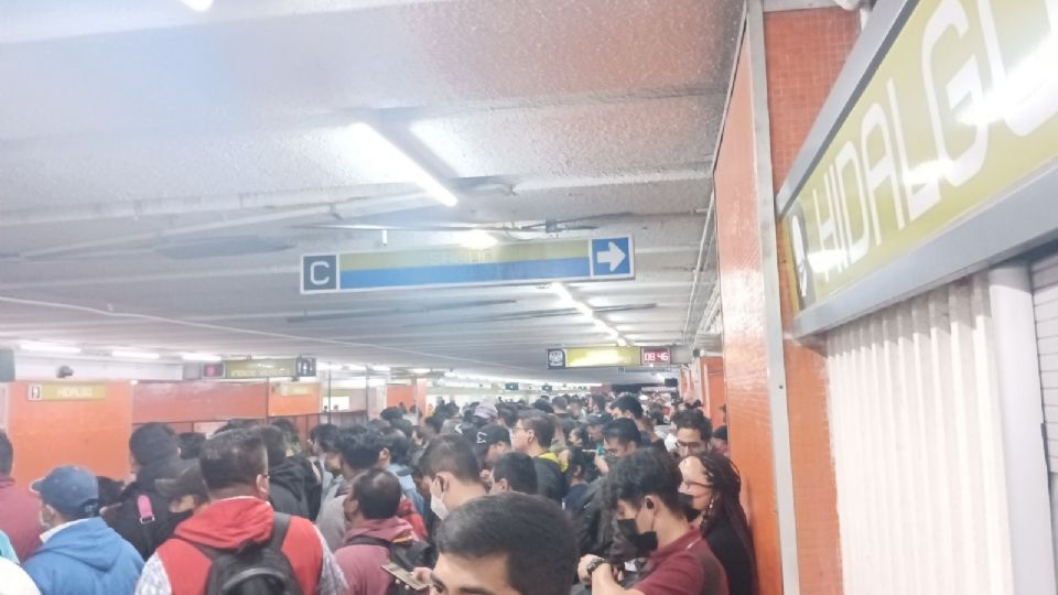 Muleta provoca caos en la Línea 3 del Metro de la CDMX; reportan retrasos en toda la red