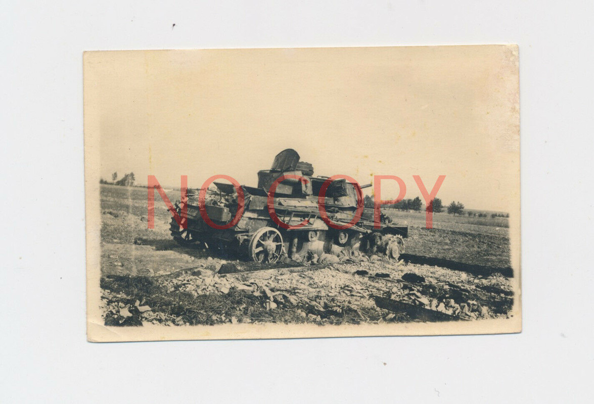 zerstörter panzer tank