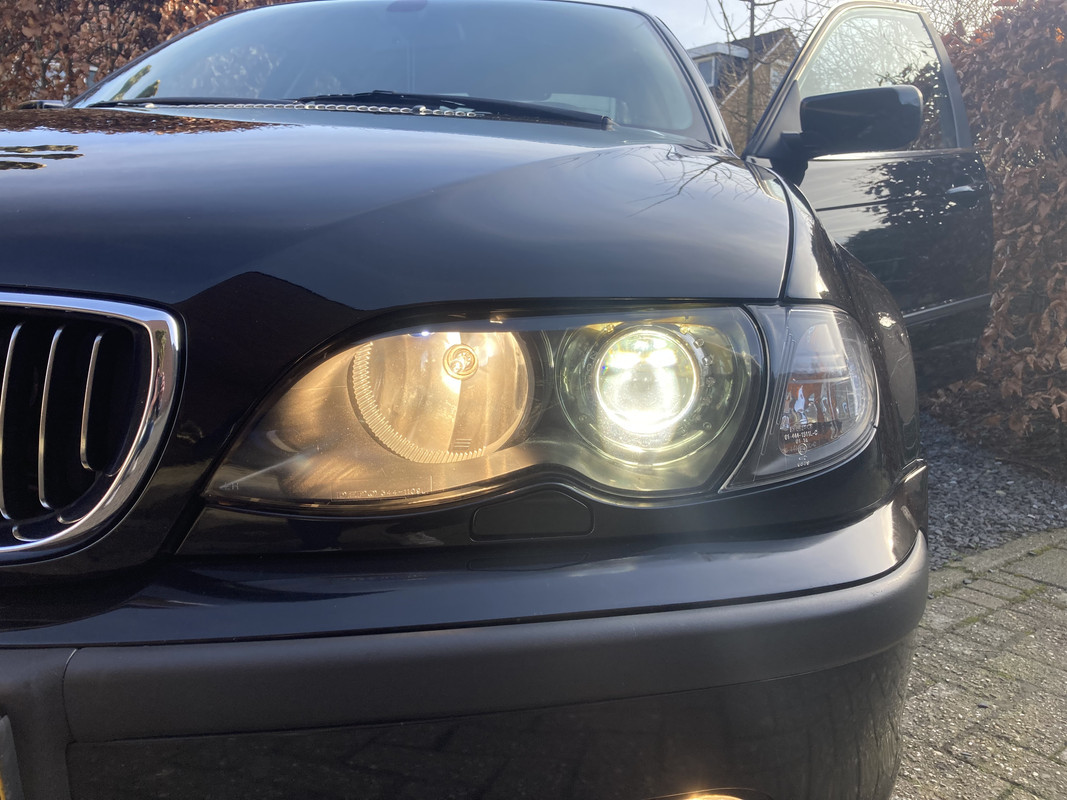 0E92ABC6-15BC-4216-A878-F7216F3AA507