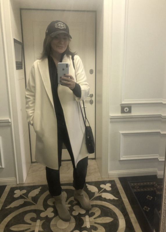 EEBADB63-D182-461C-897B-22EBDB7BFAA0