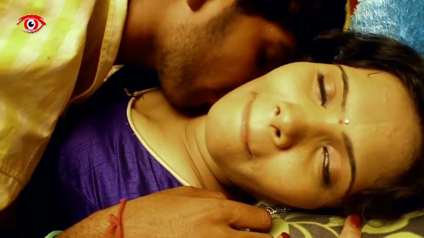 [Image: Sobhanam-a-romantic-short-film-mp4-snaps...-02-09.jpg]