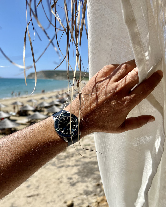 FBE9E111-EA19-4A26-82C2-CFE43CD354CA