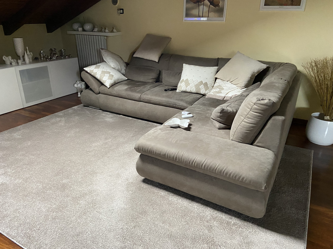 66AC28FE-72A8-427F-BF38-7C0CF42FD4BB