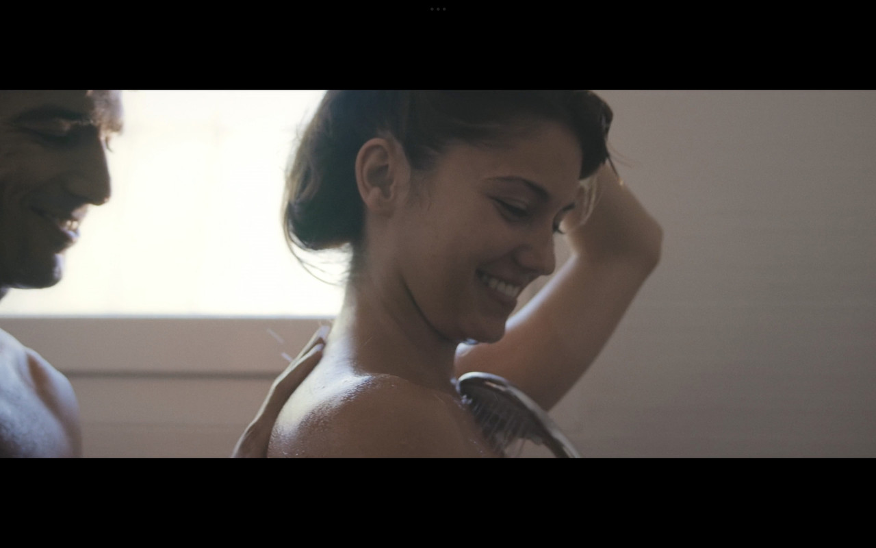 Screenshot_2025-02-13-22-32-26-923_com.mxtech.videoplayer.pro