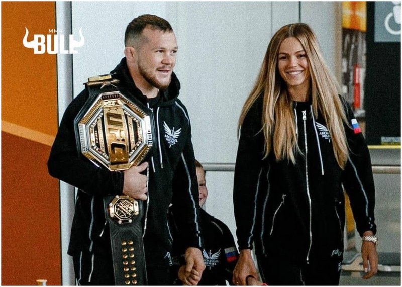 Пьотр Ян се завърна в Русия след UFC 267