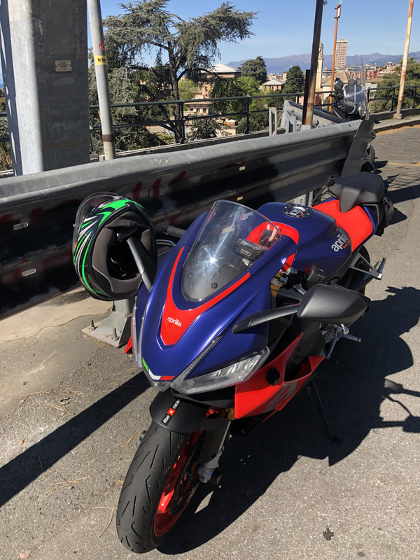 1CE4ED1A-92B5-4555-A207-85F9D1AE8E1B