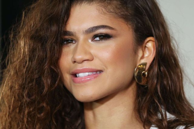 zendaya-coleman-gqmoya-04