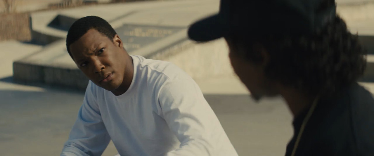 Straight Outta Compton 2015 BluRay [Hindi + English] 480p 720p ESub Screenshot