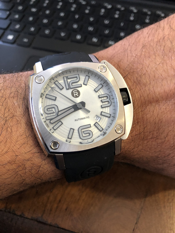 2B4B10FE-B708-482B-8FC1-846188C933AF