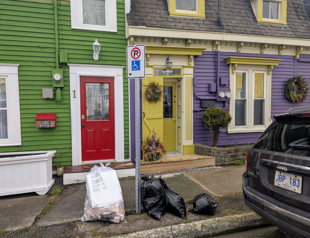 PXL_20250421_115553371.MP~2