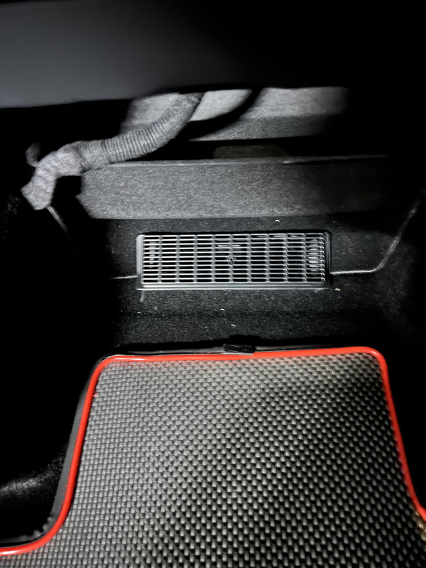 9BFA2D79-FE72-48AD-8A35-EA0AFFC80779