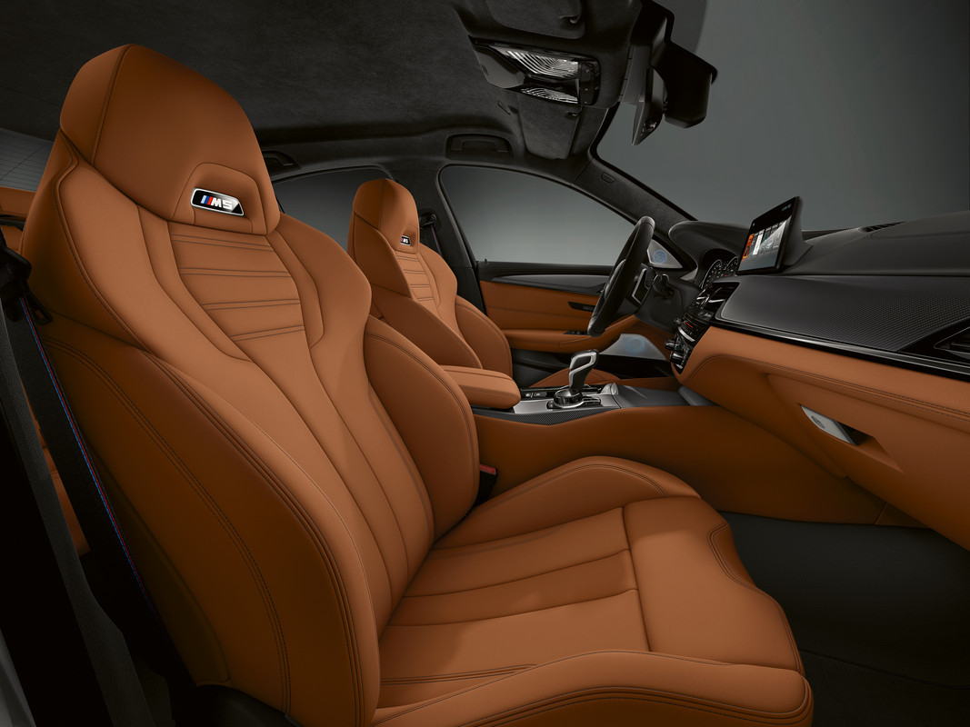P90300379_highRes_the-new-bmw-m5-compe