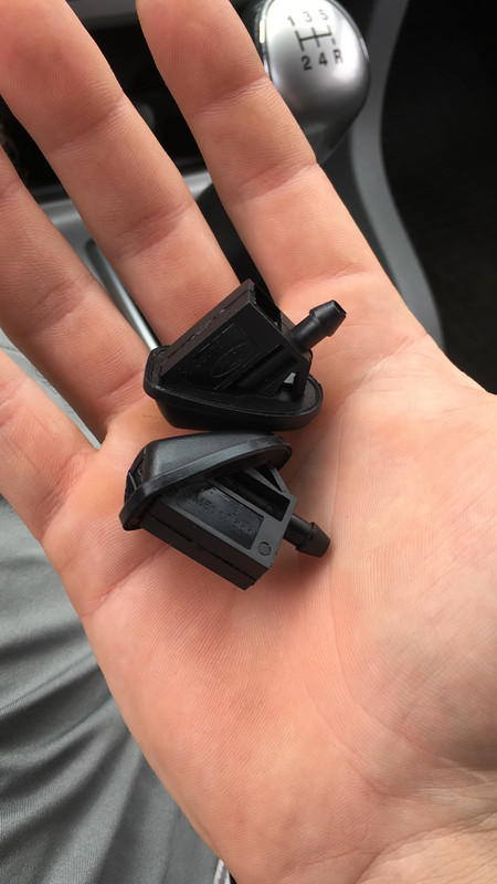 9AAE4EBC-2812-404B-BADF-D3387578DF96