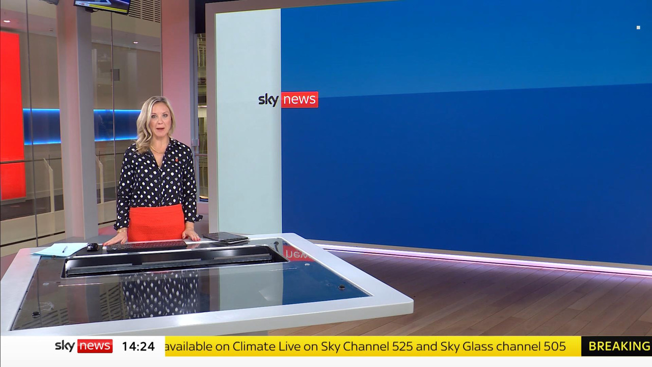 11.05 - 14.00.00 - Sky News With Sarah Hewson. Join Sarah Hewson for ....ts_snapshot_16.52_[2021.11.