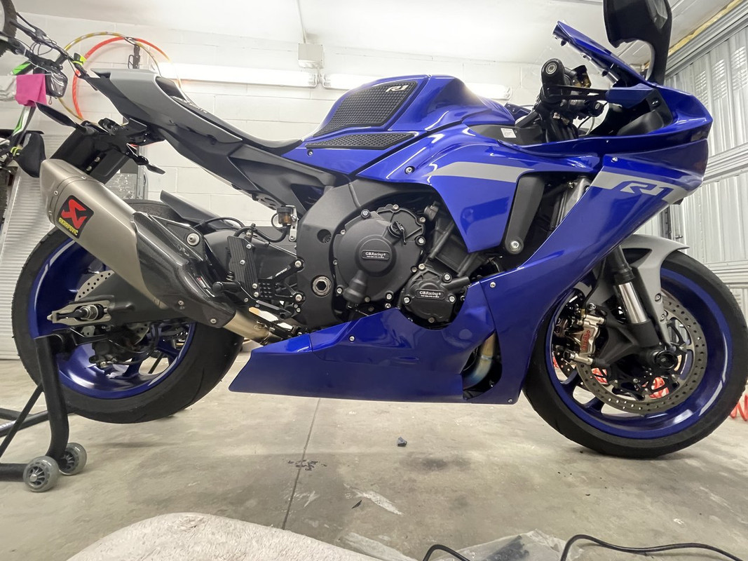 9E27F3A6-C839-44A5-B152-BA1776FA7F46