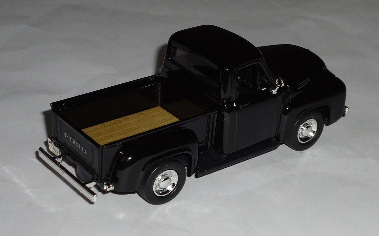 Ford-F100 Pickup
