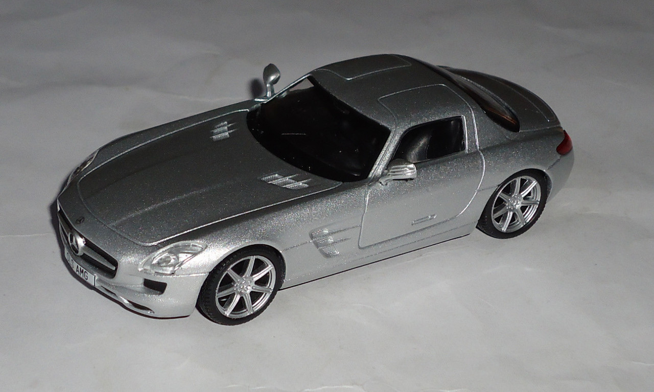 Mercedes-Benz-SLS AMG