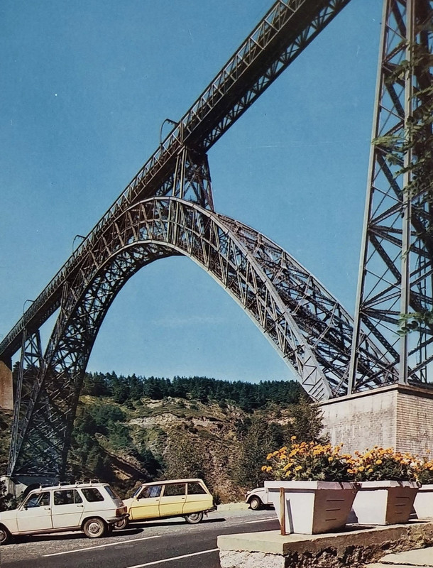 8582C1A8-FFEE-4959-8FB7-727A479E14AA