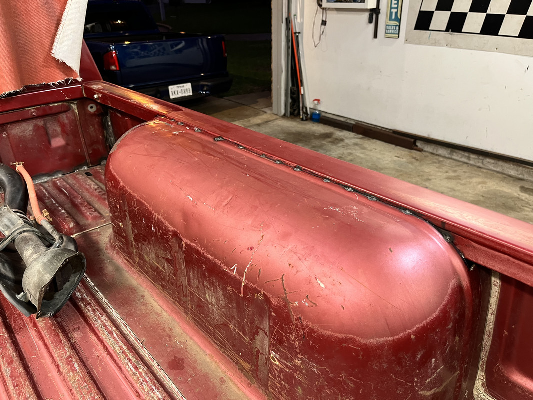 3F2382D5-B2B8-4956-ACFD-E24D415CCAC9