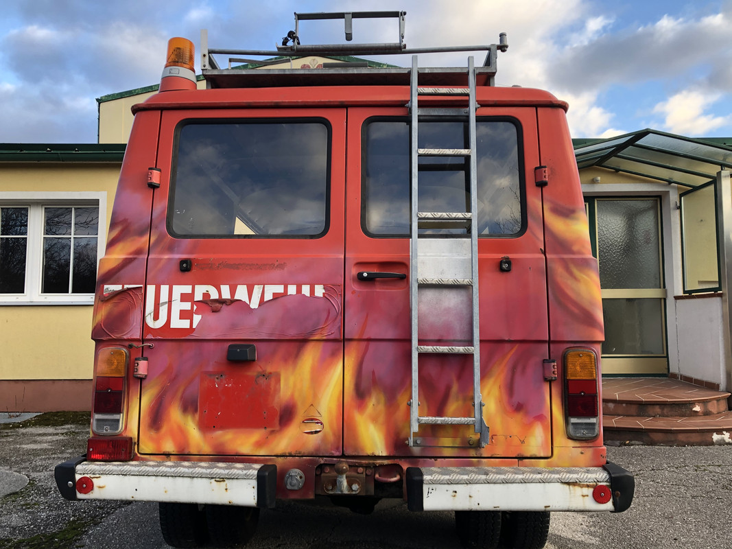 AD48A077-8FFC-44B2-9A99-3A184F5CDDAC