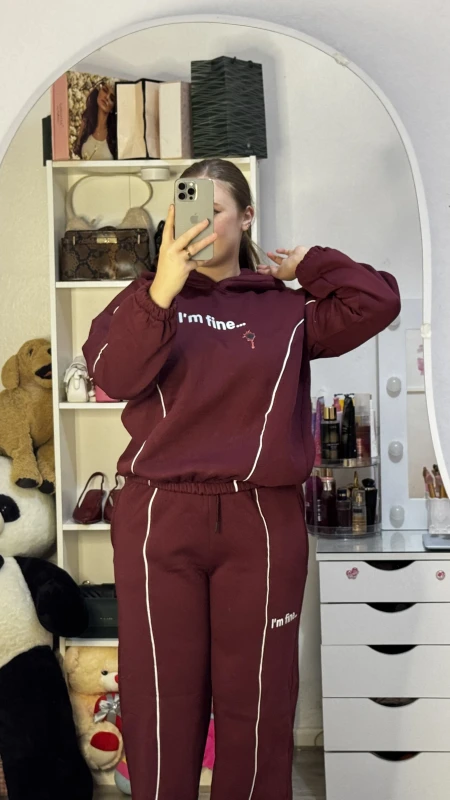 أونسومبل I'm Fine باللون جرونة