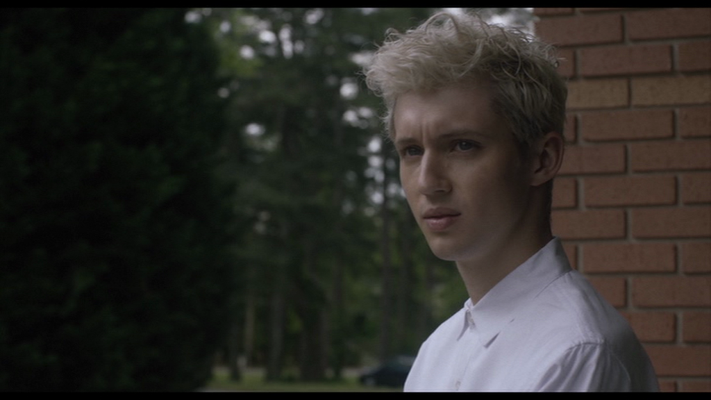 vlcsnap-2019-05-07-16h04m16s015