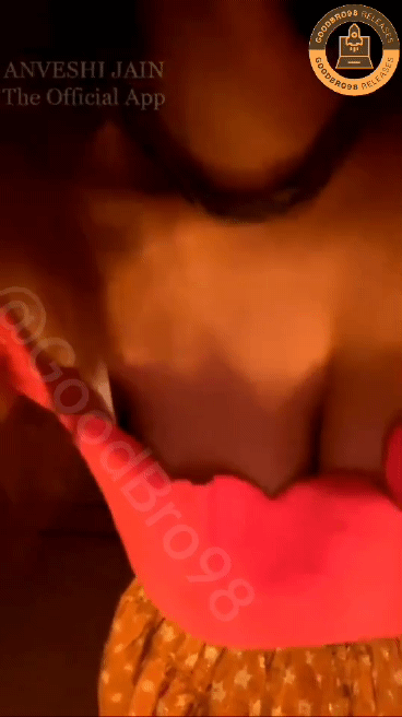 Anveshi Jain Hot Live_3