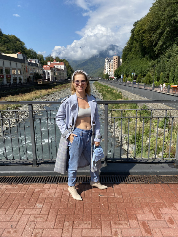 CD20ED76-9AA1-4E64-80F5-85E4EA23891D