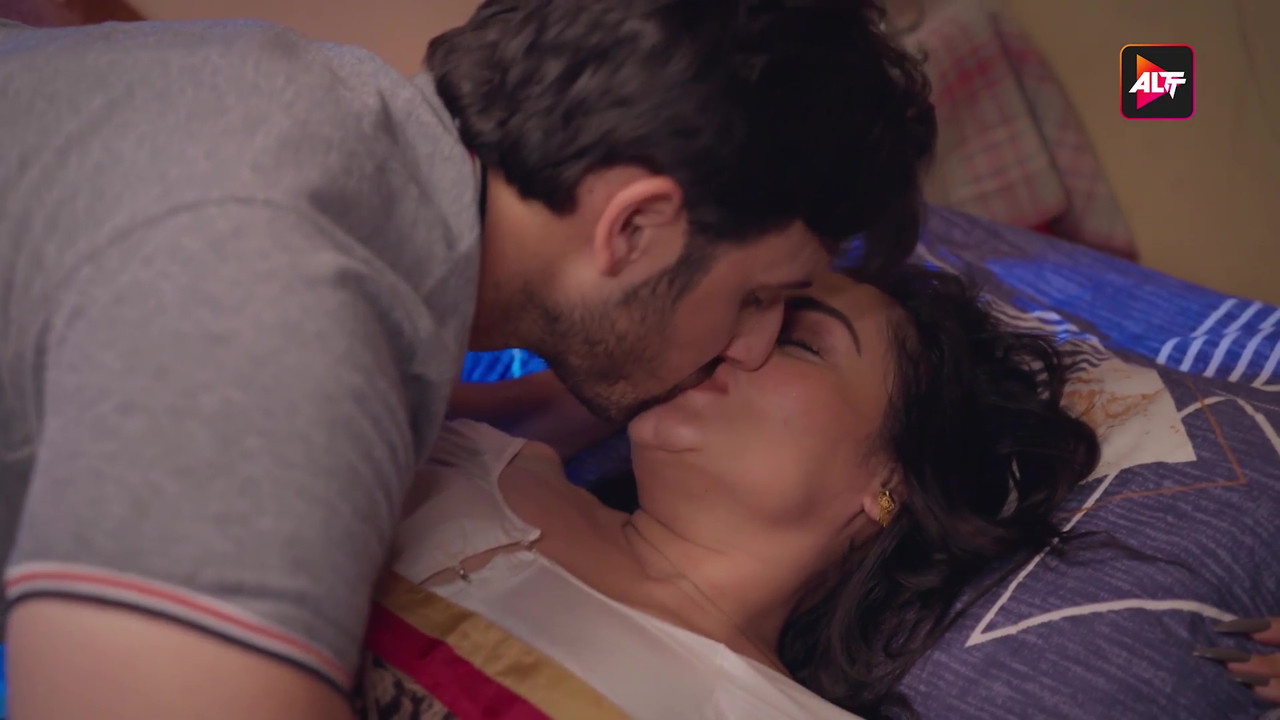 vlcsnap-2025-03-21-03h02m22s515